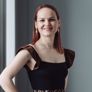 María G.
